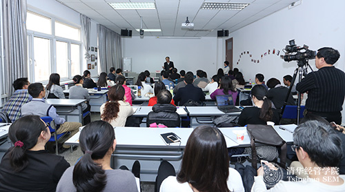 1482284673165005496.jpg 现场logo.jpg