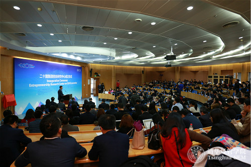 1484287413459090072.jpg 活动现场_meitu_1.jpg